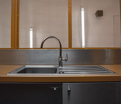 Кухонная мойка с сушилкой: плюсы и минусы